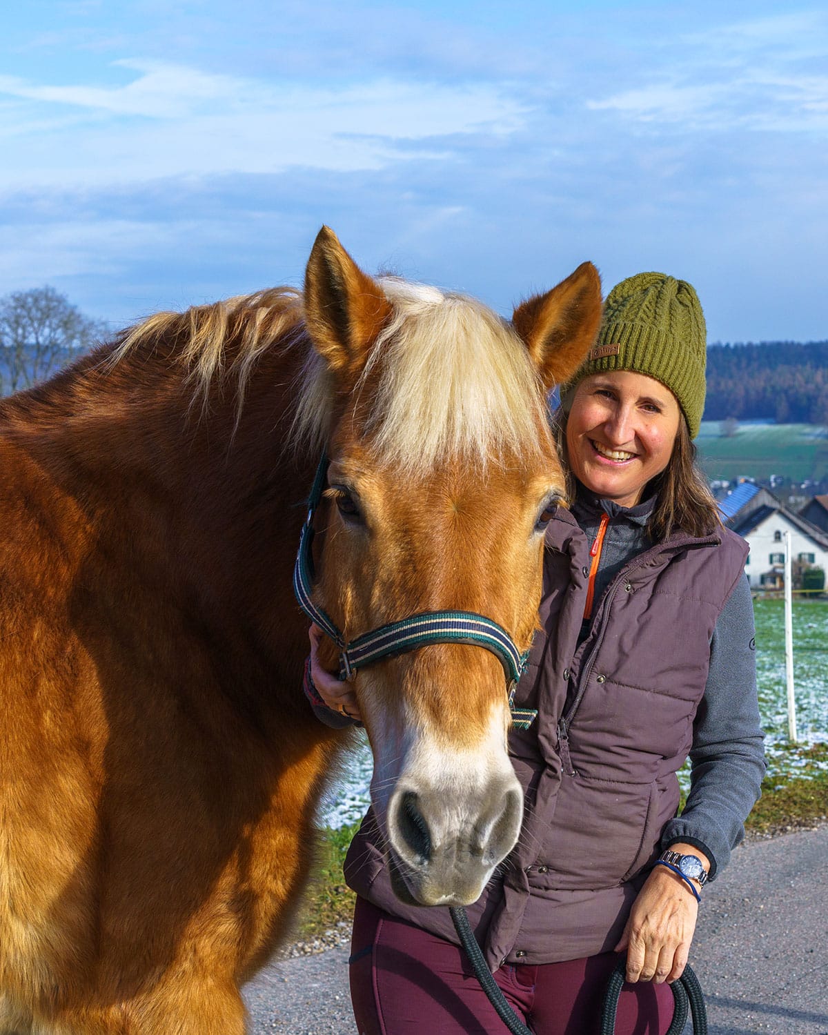 Jolandas-Pferd_byJanaNovak Jolanda mit Haflinger